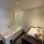 Haus Flexen & بيت ضيافة ستوبين آم أرلبرغ