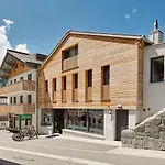 Haus Flexen & Casa de hóspedes