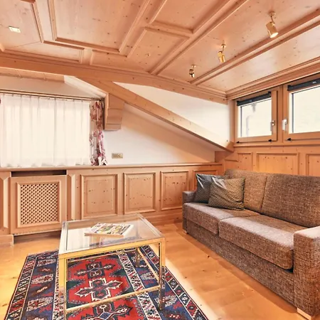 Haus Flexen & ゲストハウス