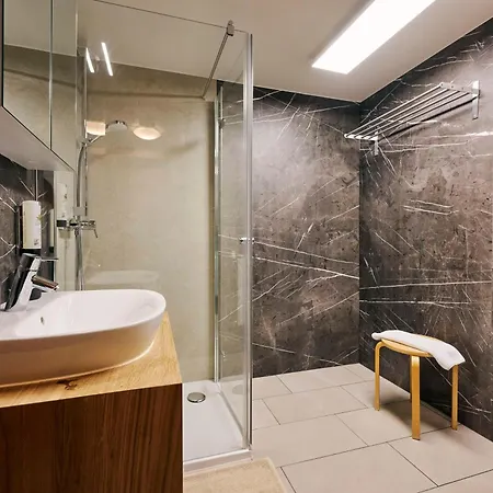 Haus Flexen & 3*